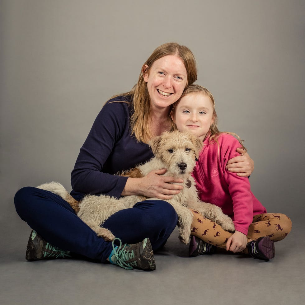 Human, Dog breed, Vertebrate, Shoe, Carnivore, Dog, Toy dog, Puppy, Stuffed toy, Toy, 