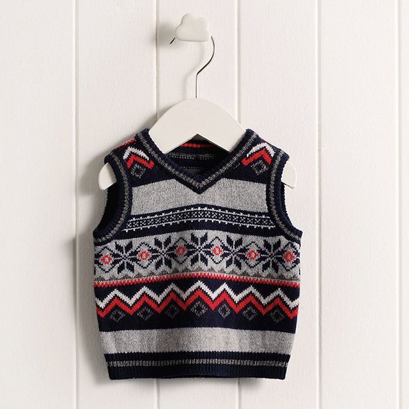 Product, Pattern, Carmine, Vest, Sweater, Pattern, Fashion design, Embellishment, Woven fabric, Woolen, 