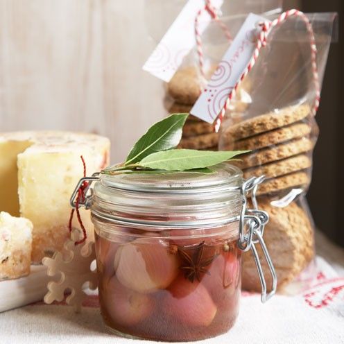 Mason jar, Ingredient, Home accessories, Food storage containers, Food storage, Cuisine, Basket, Canning, Recipe, Dish, 