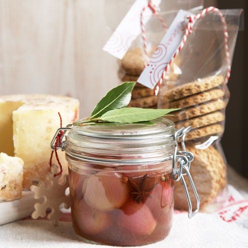 Mason jar, Ingredient, Home accessories, Food storage containers, Food storage, Cuisine, Basket, Canning, Recipe, Dish, 