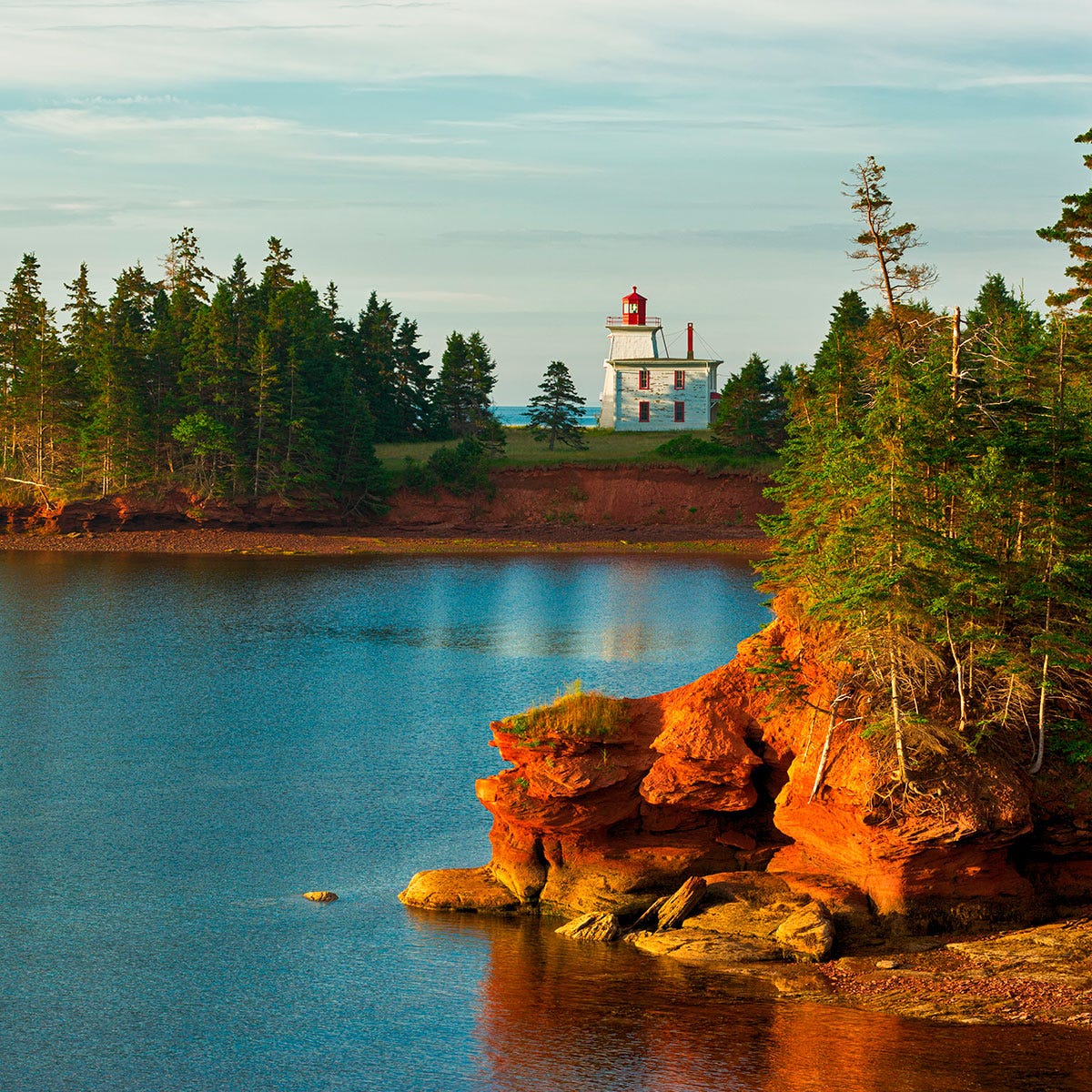 Nature, Tower, Natural landscape, Water, Bank, Beacon, Watercourse, Lake, Reservoir, Shore, 