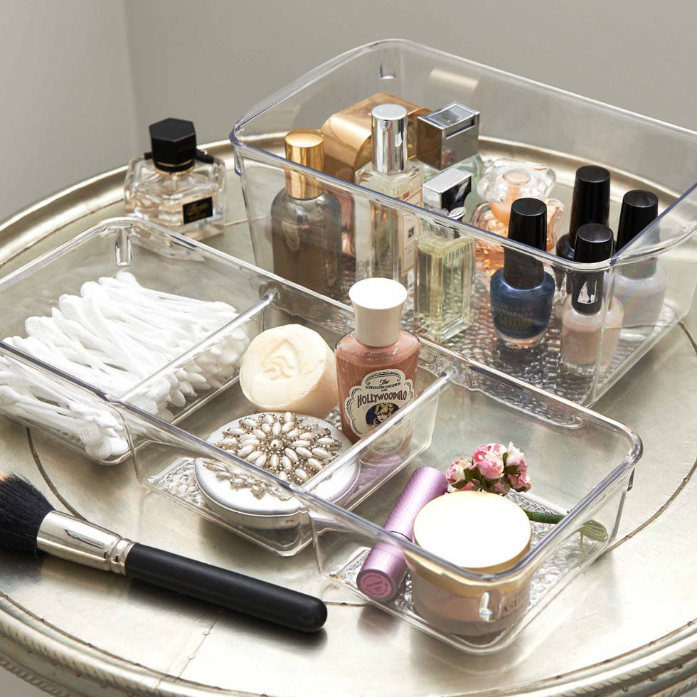 Brown, Peach, Cosmetics, Dishware, Lavender, Serveware, Brush, Stationery, Chemical compound, Kitchen utensil, 