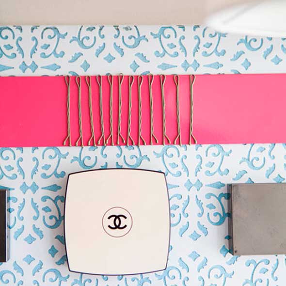 Pink, Rectangle, Turquoise, Peach, Circle, Square, Handheld device accessory, Paper, Paper product, 