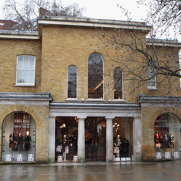 Facade, Fixture, Arch, Door, Brick, Commercial building, Reflection, Sash window, Brickwork, Arcade, 
