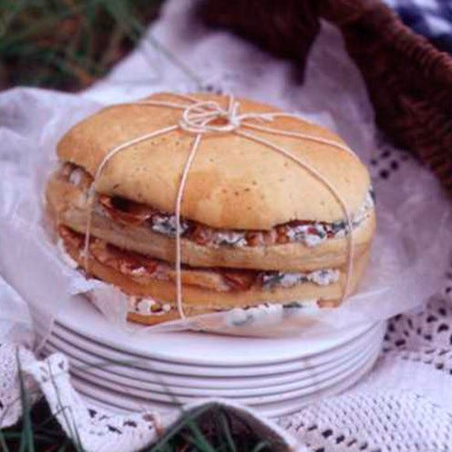 Cuisine, Food, Sandwich, Finger food, Ingredient, Baked goods, Dish, Red, Serveware, Bun, 