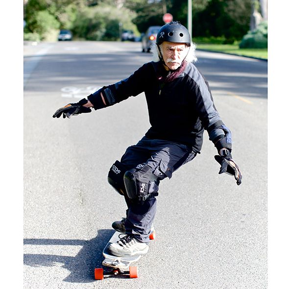 Trousers, Helmet, Inline skating, T-shirt, Inline skates, Shorts, Street fashion, Cool, Personal protective equipment, Athletic shoe, 