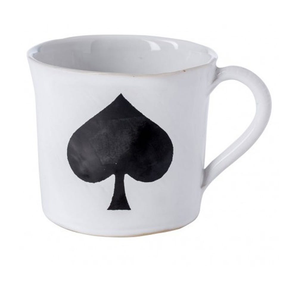 Cup, Serveware, Drinkware, Dishware, Porcelain, Tableware, Ceramic, Costume accessory, Mug, Pottery, 