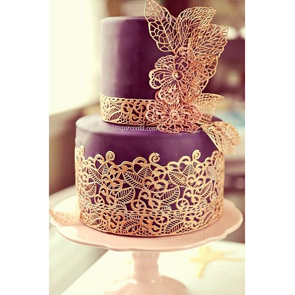 Dessert, Lavender, Ribbon, Beige, Party supply, Natural material, Peach, Confectionery, Silver, Recipe, 