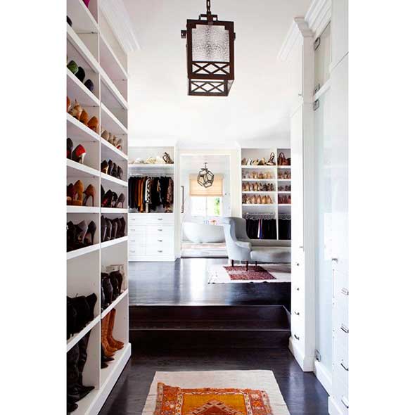 Room, Interior design, Shelf, Shelving, Wall, Floor, Interior design, Cupboard, Light fixture, Collection, 