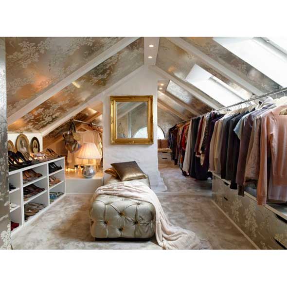 Room, Interior design, Property, Textile, Bed, Ceiling, Wall, Bedding, Bedroom, Floor, 