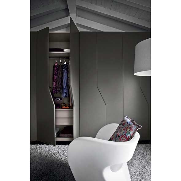 Room, Interior design, Shelving, Grey, Shelf, Plumbing fixture, Toilet, Closet, Linens, Bathroom, 