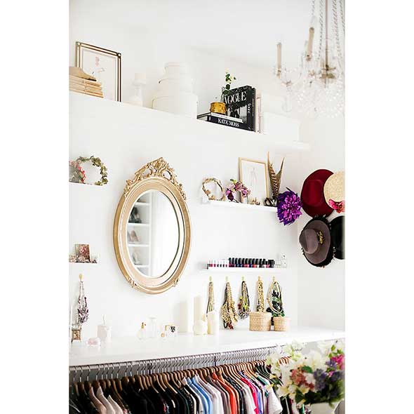 Interior design, Lavender, Mirror, Clothes hanger, Interior design, Ornament, Decoration, Makeup mirror, 
