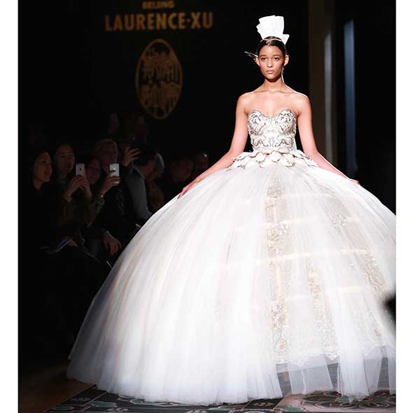 Clothing, Dress, Shoulder, Textile, Bridal clothing, Gown, Formal wear, Style, Wedding dress, Fashion model, 