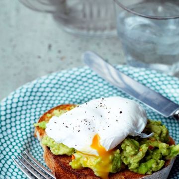 brunch recipes avocado and poached egg on toast