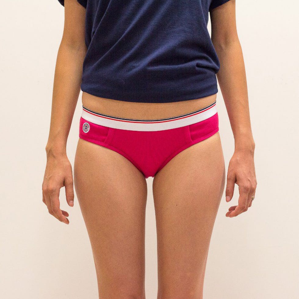 Shoulder, Human leg, Joint, Waist, Thigh, Fashion, Magenta, Black, Muscle, Undergarment, 