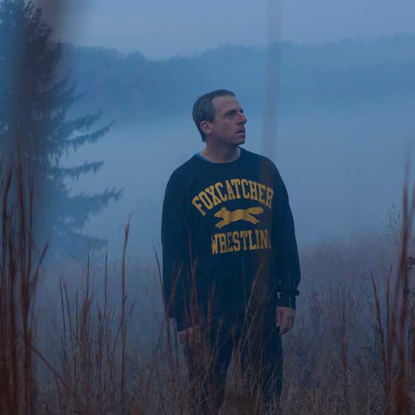 Sleeve, Atmospheric phenomenon, Mist, Haze, Wilderness, Fog, Beard, Active shirt, Hoodie, 