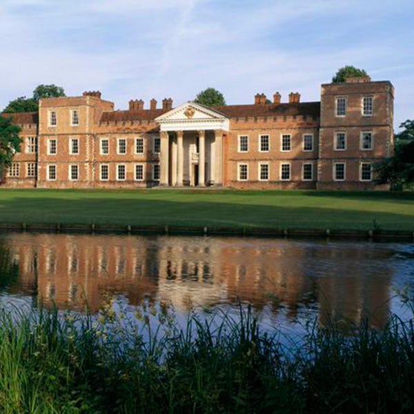 Window, Property, Facade, Reflection, Building, Real estate, Manor house, Villa, Pond, House, 