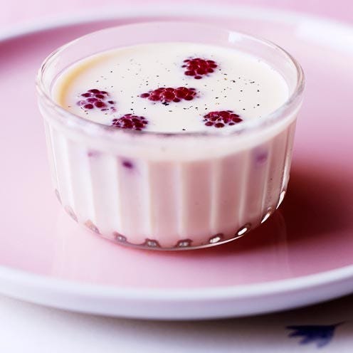 Liquid, Serveware, Dishware, Food, Cuisine, Drinkware, Tableware, Drink, Dessert, Dairy, Liquid, Serveware, Dishware, Food, Cuisine, Drinkware, Tableware, Drink, Dessert, Dairy,
