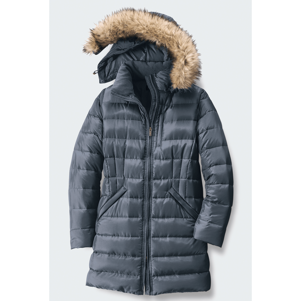 Jacket, Sleeve, Textile, Outerwear, Fur clothing, Style, Natural material, Parka, Fashion, Hood, 