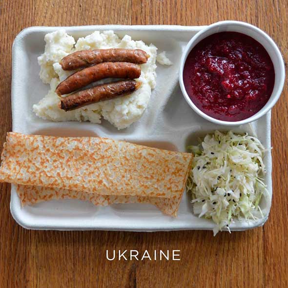 Food, Ingredient, Sausage, Dish, Cuisine, Condiment, Breakfast, Sauces, Knackwurst, Meal, 