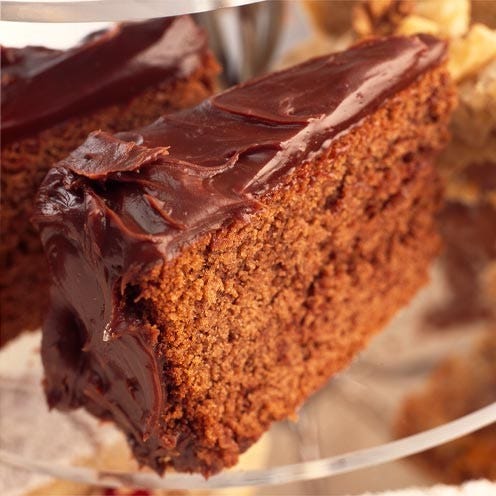 Food, Sachertorte, Chocolate cake, Dish, Cake, Dessert, Chocolate brownie, Chocolate, Cuisine, Baked goods, 