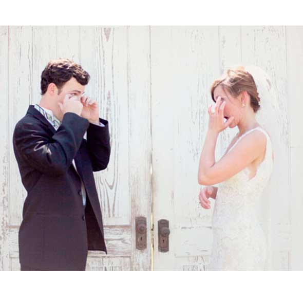 Hair, Shoulder, Coat, Photograph, Outerwear, Standing, Formal wear, Interaction, Suit, Conversation, 