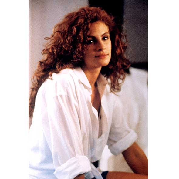 Sleeve, Shoulder, Collar, Ringlet, Long hair, Brown hair, Red hair, Jheri curl, Hair coloring, Button, 