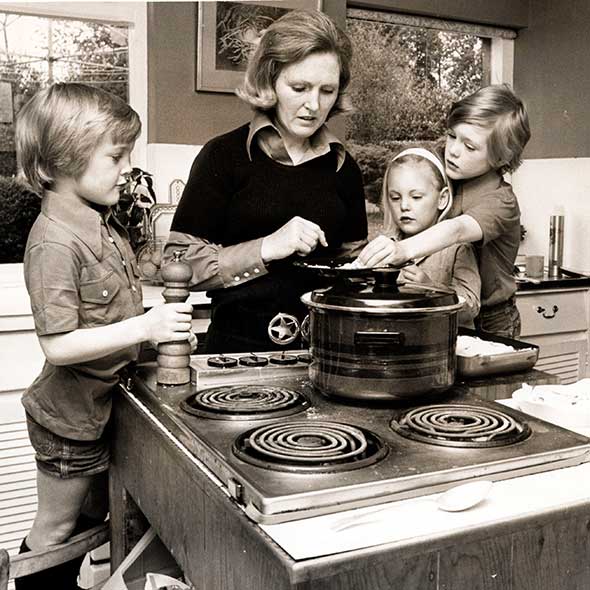 Hair, Head, Child, Picture frame, Toddler, Plate, Kitchen appliance, Cooking, Dishware, Black-and-white, 