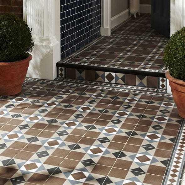 Floor, Flooring, Flowerpot, Tile, Property, Architecture, Tile flooring, Flagstone, Shrub, Fixture, 