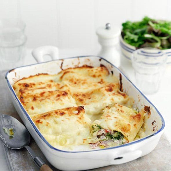 Food, Serveware, Ingredient, Dish, Recipe, Cuisine, Lasagne, Casserole, Gratin, Herb, 