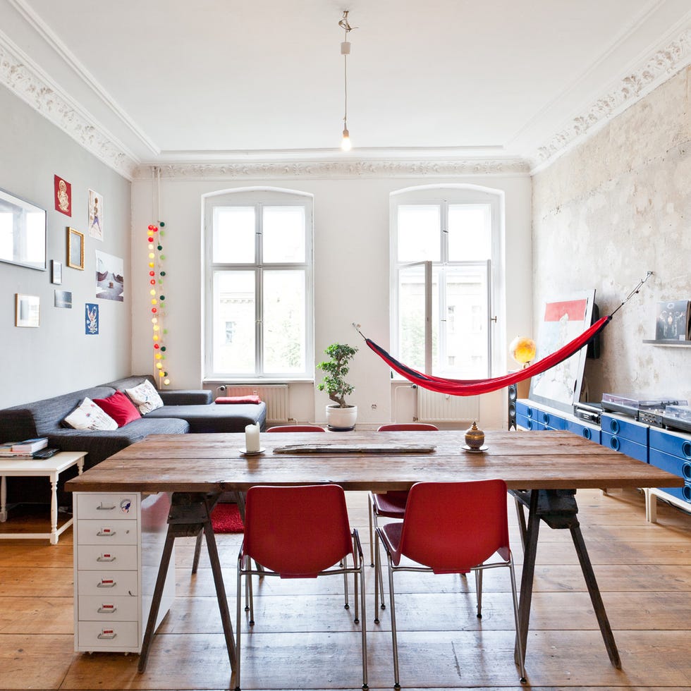 Room, Interior design, Floor, Table, Furniture, Ceiling, Flooring, Fixture, Interior design, Light fixture, 