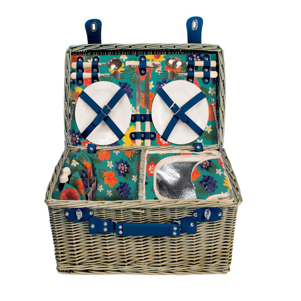 Basket, Wicker, Storage basket, Home accessories, Picnic basket, Laundry basket, Hamper, 