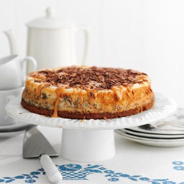 Serveware, Food, Dishware, Cuisine, Ingredient, Dessert, Plate, Tableware, Baked goods, Dish, 