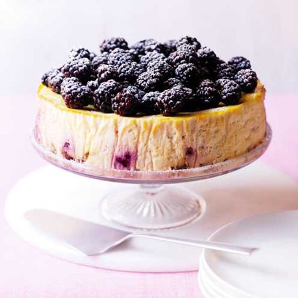 Food, Sweetness, Serveware, Fruit, Dishware, Dessert, Ingredient, Cuisine, Dish, Frutti di bosco, 