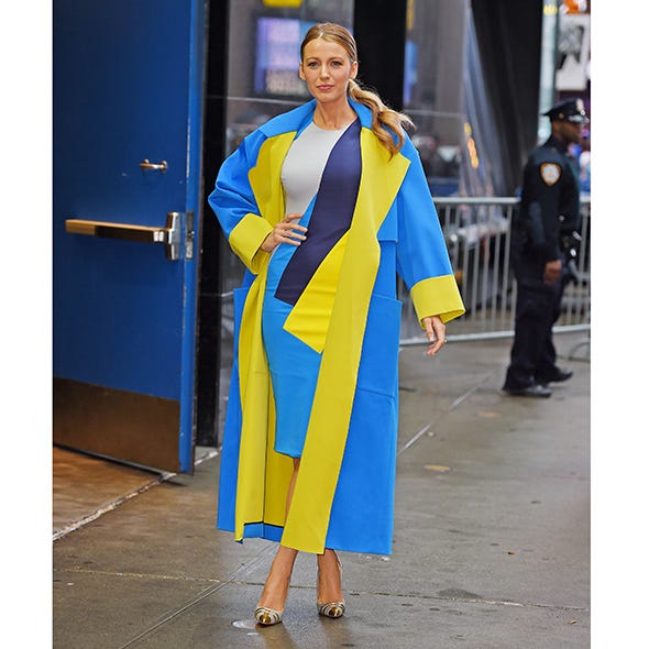 Standing, Street fashion, Electric blue, Fashion, Door, Cobalt blue, One-piece garment, Sandal, Costume, Costume design, 