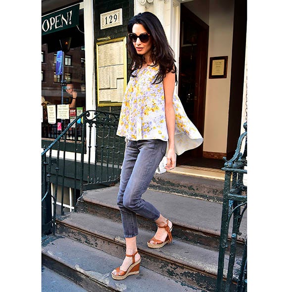 Clothing, Eyewear, Leg, Glasses, Product, Trousers, Sunglasses, Textile, Outerwear, White, 
