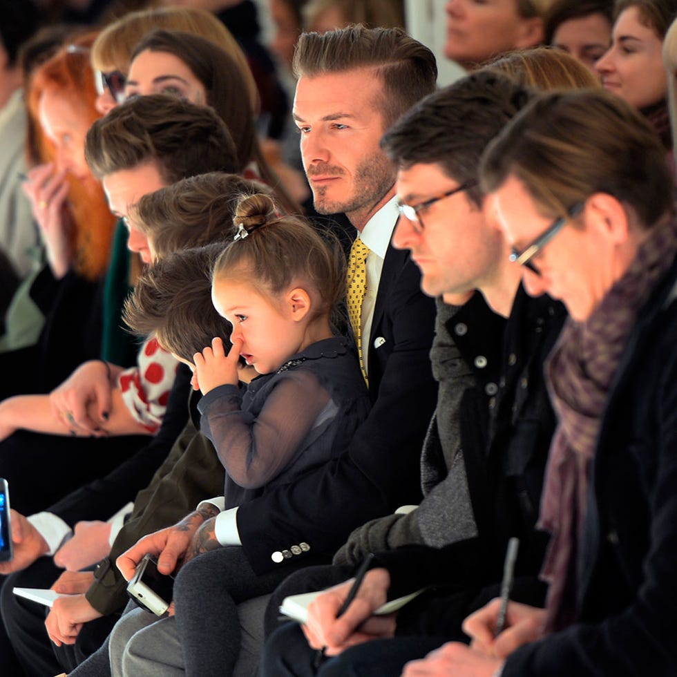 Eyewear, Hair, Face, Head, Nose, Ear, Vision care, Finger, Glasses, Mouth, 