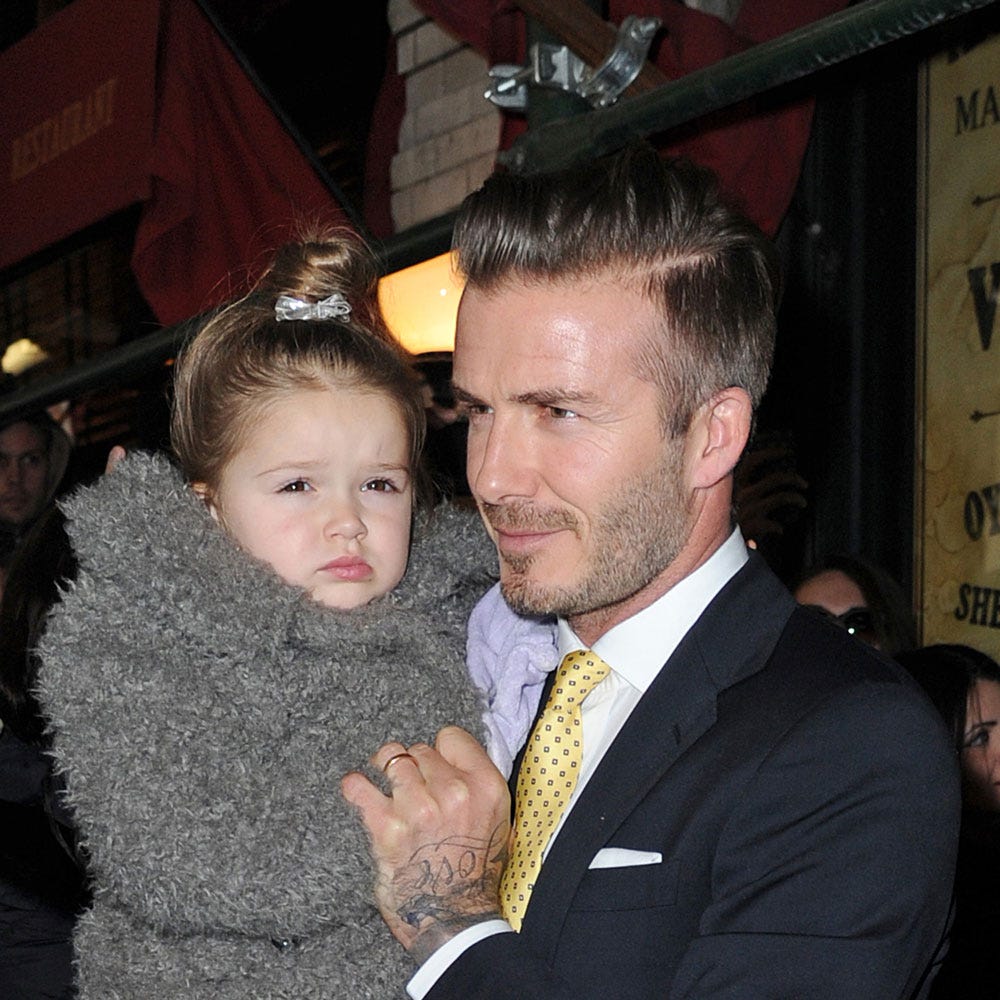 Hair, Face, Head, Ear, Nose, Eye, Hairstyle, Forehead, Dress shirt, Outerwear, 
