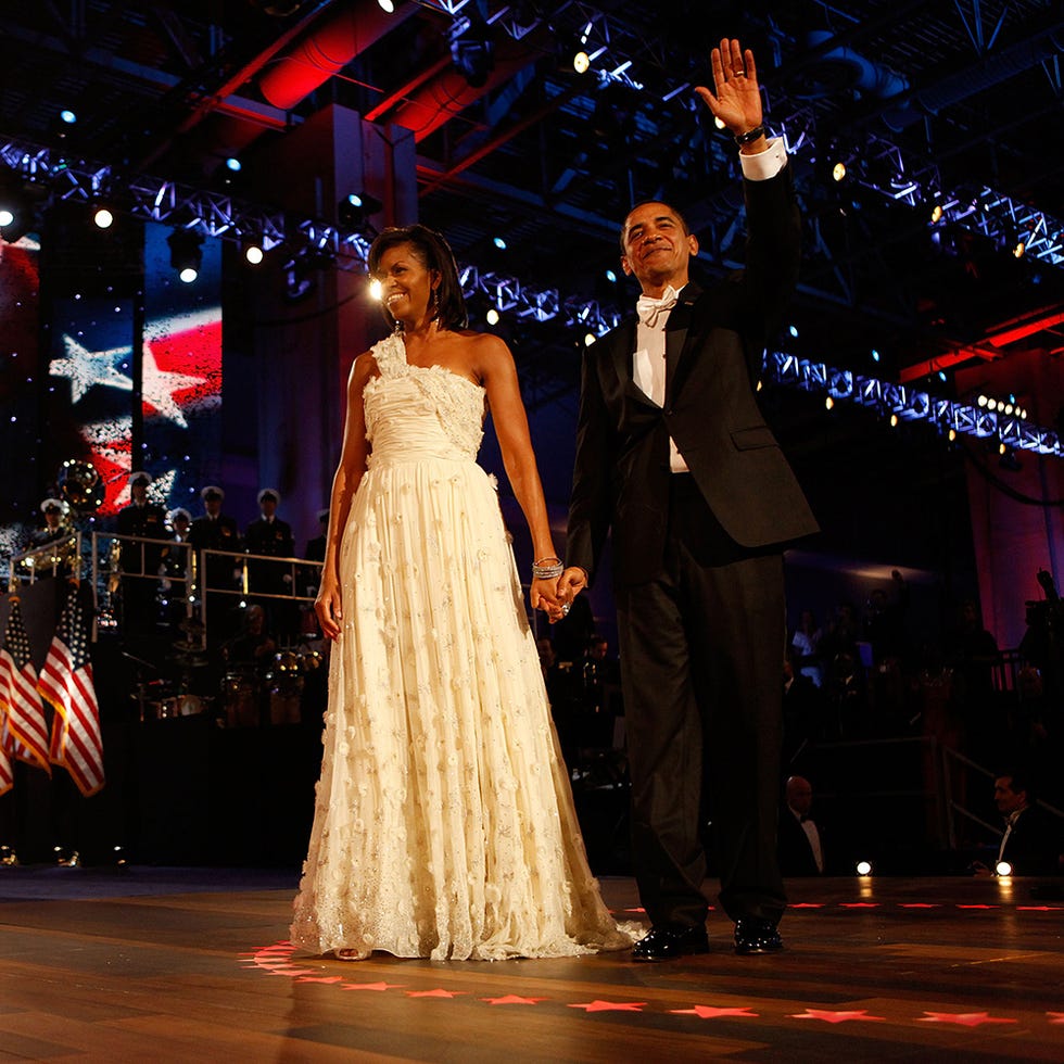 Event, Trousers, Dress, Entertainment, Coat, Outerwear, Suit, Formal wear, Flag, Fashion, 