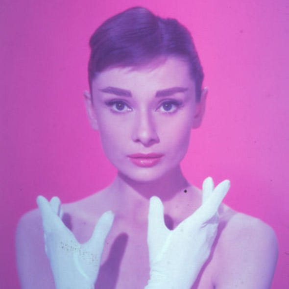 Ear, Finger, Lip, Eye, Eyebrow, Jaw, Magenta, Eyelash, Wrist, Thumb, 