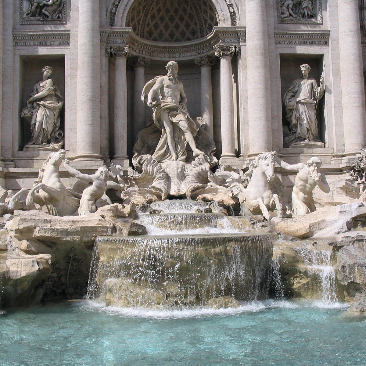Human, Sculpture, Landmark, Water feature, Art, Fountain, Monument, Classical sculpture, Statue, Stone carving, 