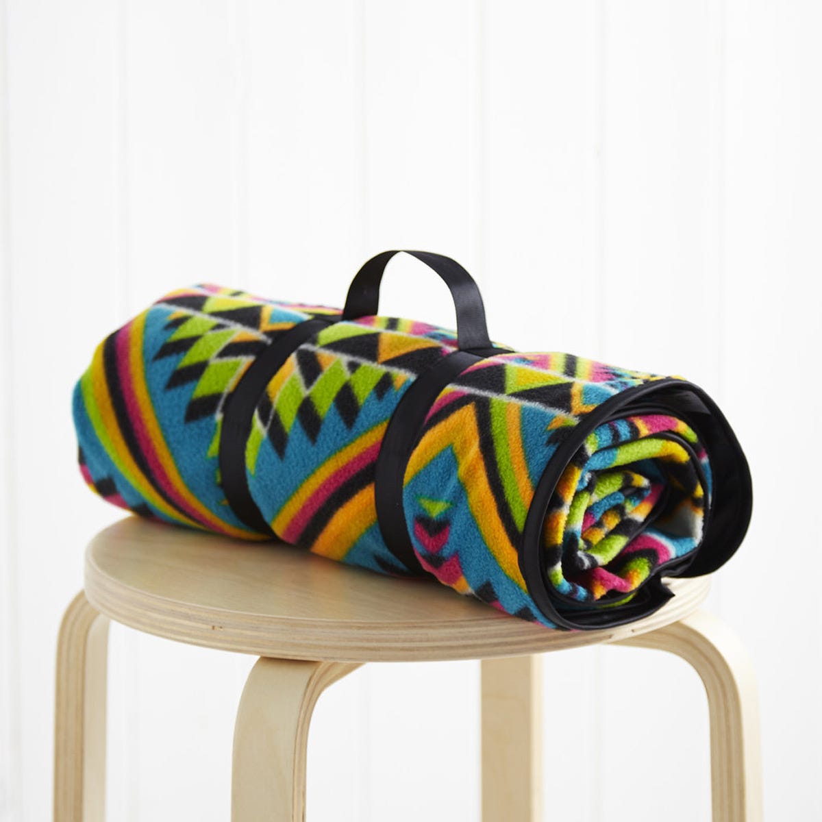 Textile, Pattern, Bag, Teal, Strap, Craft, Shoulder bag, 