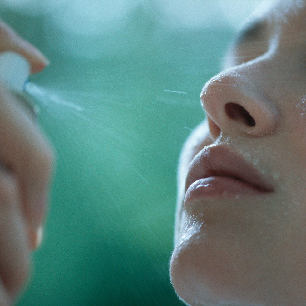 Lip, Cheek, Skin, Chin, Jaw, Liquid, Eyelash, Nail, Photography, Transparent material, 