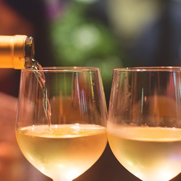Glass, Yellow, Fluid, Drinkware, Alcoholic beverage, Drink, Barware, Liquid, Alcohol, Stemware, 