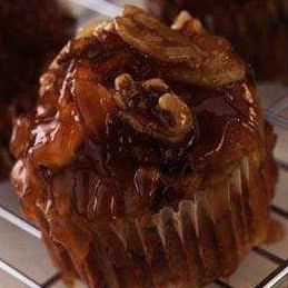 Brown, Dish, Sculpture, Dessert, Baked goods, Snack, Junk food, Recipe, Cake, Gugelhupf, 