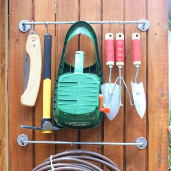 Wood, Hardwood, Wood stain, Plastic, Teal, Cable, Handle, Household hardware, Wire, Rock-climbing equipment, 