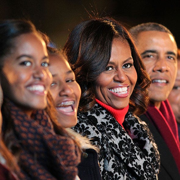 Hair, Smile, Lip, Mouth, People, Fun, Hairstyle, Eye, Forehead, Social group, 