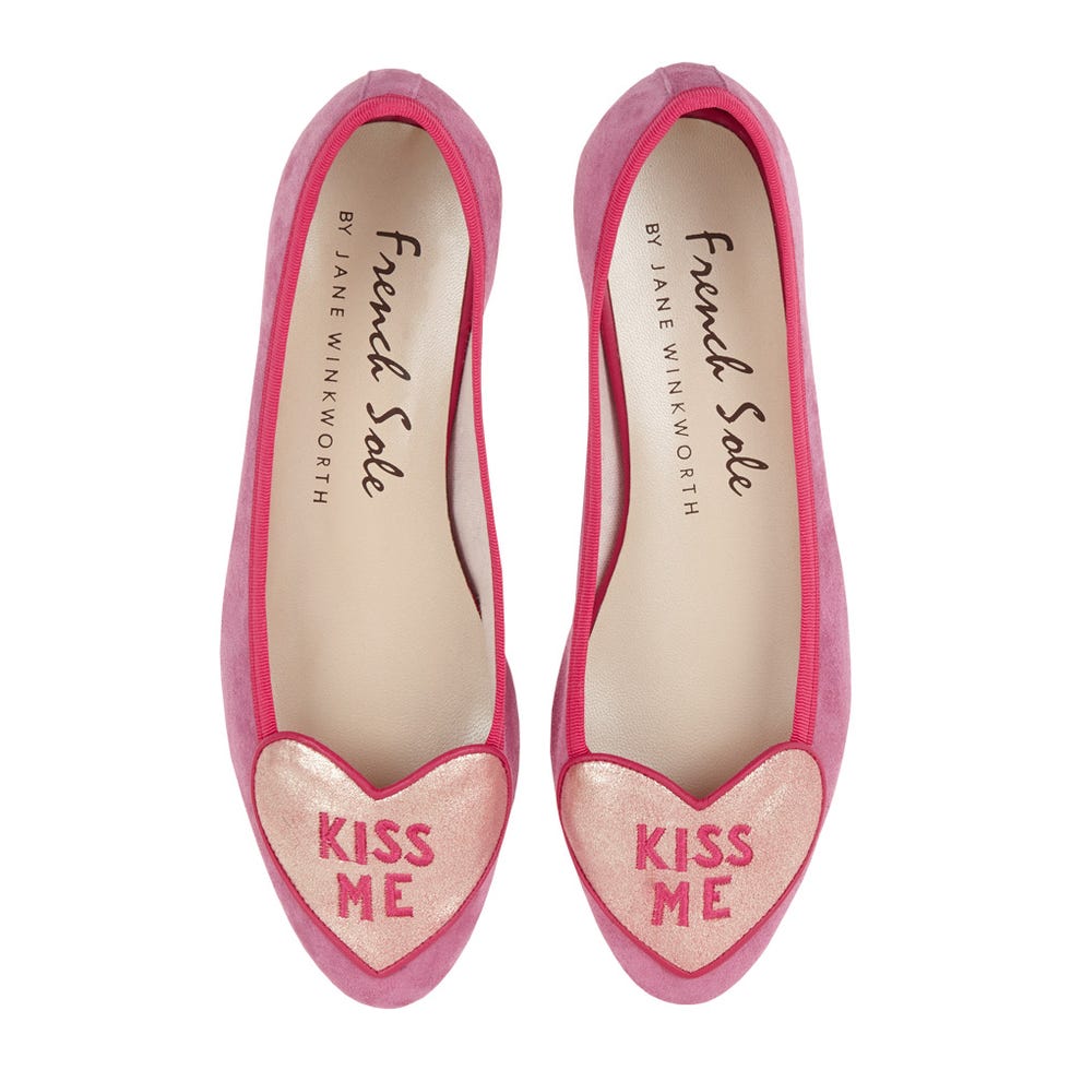 Brown, Red, Pink, Magenta, Carmine, Tan, Beige, Heart, Material property, Ballet flat, 