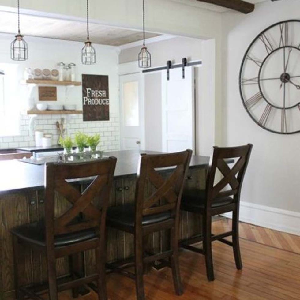 Wood, Floor, Hardwood, Room, Flooring, Interior design, Furniture, Ceiling, Wood stain, Wood flooring, 
