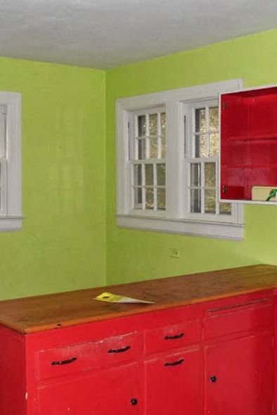 Room, Interior design, Green, Window, Property, Drawer, Red, White, Wall, Ceiling, 